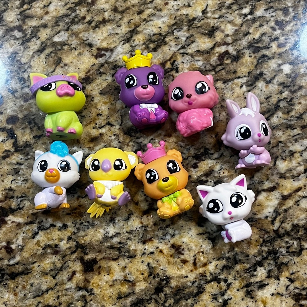 Tic Tac Toy XOXO Friends figurines Lot of 8